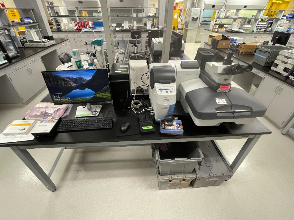 Image of Thermo Scientific DXR3 Raman Microscope System with Computer and OMNIC Software